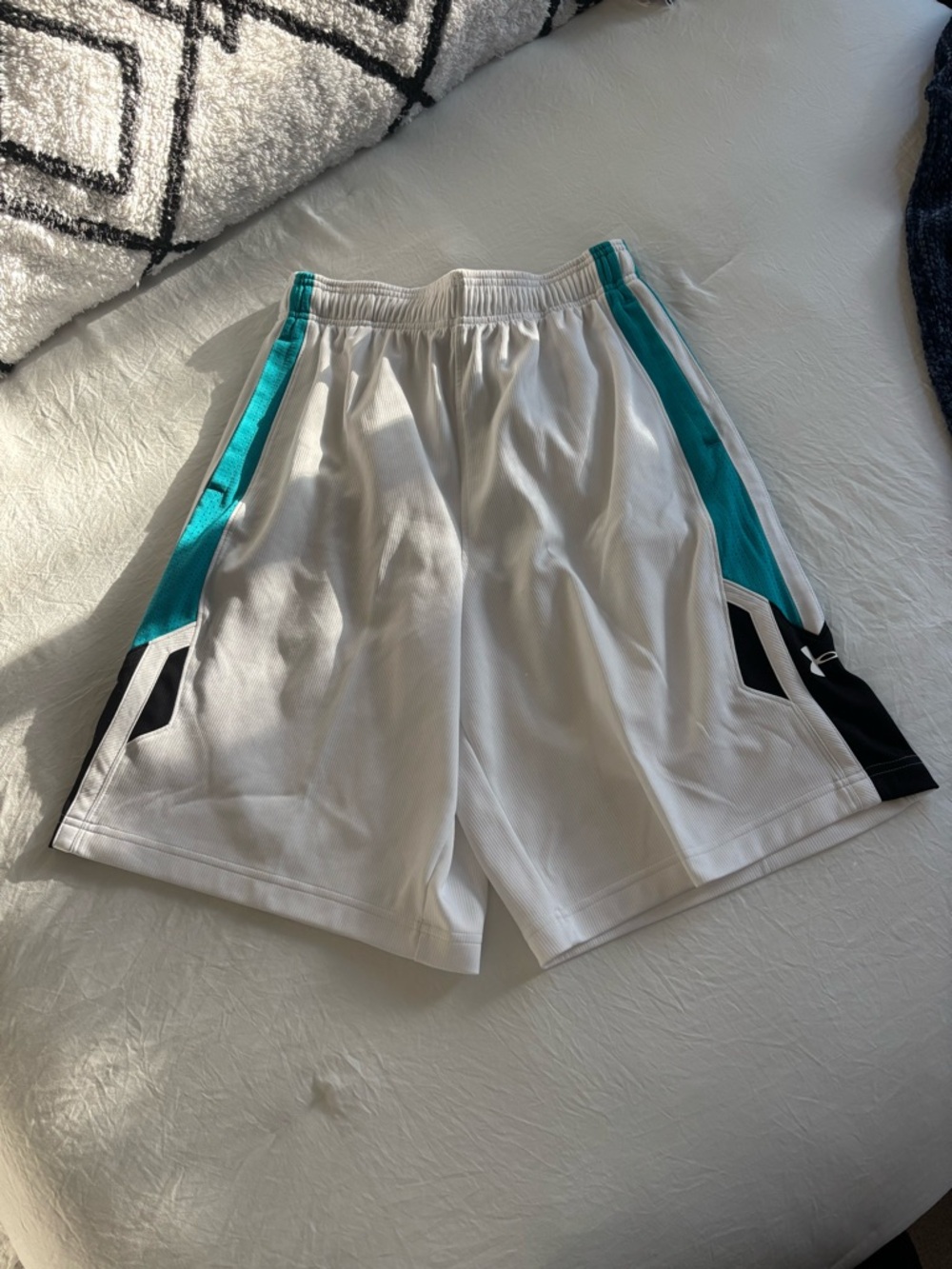 Under Armour Men’s White Athletic Shorts with Teal and Black Panels